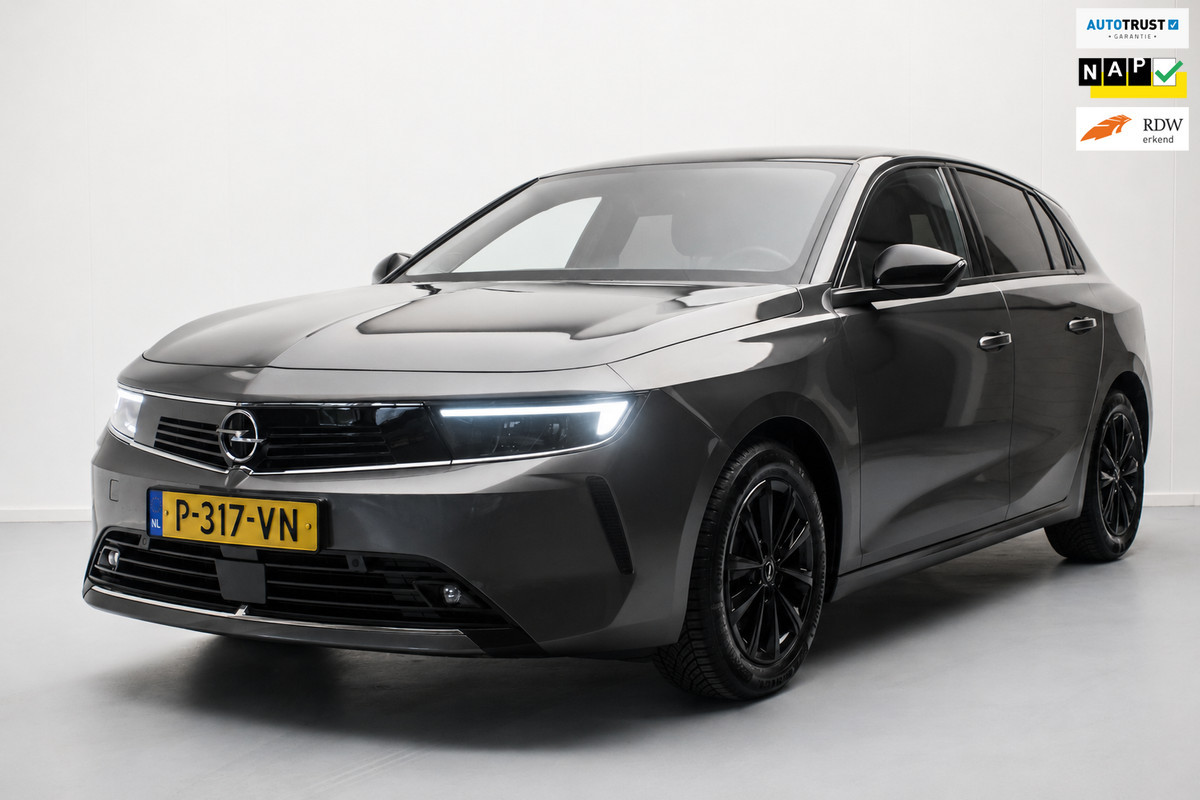 Opel Astra 1.2 Turbo Black Edition NL-auto [ Full LED Carplay 1e Eigenaar Keyless Start Digital Dashboard Parkeersensoren ]