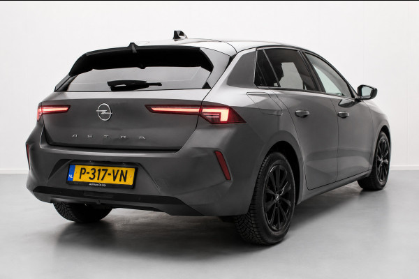 Opel Astra 1.2 Turbo Black Edition NL-auto [ Full LED Carplay 1e Eigenaar Keyless Start Digital Dashboard Parkeersensoren ]