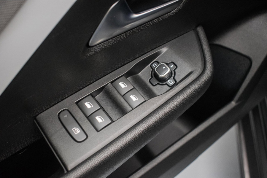 Opel Astra 1.2 Turbo Black Edition NL-auto [ Full LED Carplay 1e Eigenaar Keyless Start Digital Dashboard Parkeersensoren ]