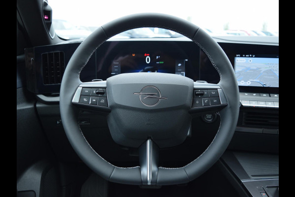 Opel Astra Electric 58 kWh Business Edition | AGR COMFORTSTOELEN | CLIMATE CONTROL | NAVI PRO | ADAPTVE CRUISE CONTROL | 18" LM VELGEN |