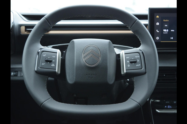 Citroën C3 Aircross 1.2 Hybrid 145pk Plus | 7 STOELEN | PARKEERSENSOREN MET CAMERA | CLIMATE CONTROL | WIT DAK | CARPLAY |