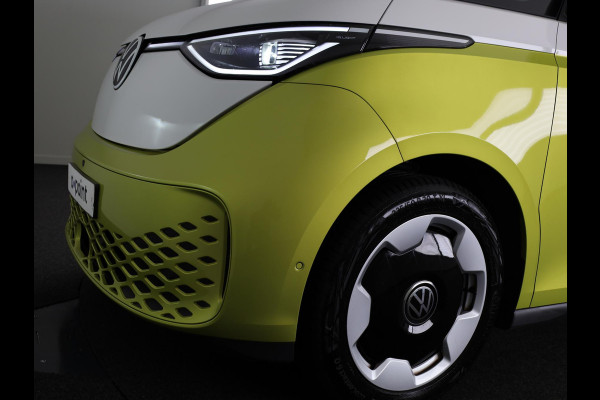 Volkswagen ID. Buzz Pro 86 kWh LWB 7p. 286 pk | SoH 96,36% |Navigatie | Panoramadak | Trekhaak (wegklapbaar) | Parkeersensoren (Park assist) | Rondomzicht camera | Elektr. schuifdeuren | Stoelverwarming |