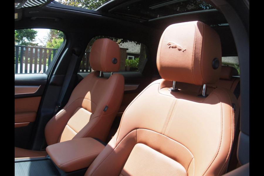 Jaguar F-Pace 2.0 P400e PHEV SE R-Dynamic | Panoramadak | Camera | Meridian | Leer | NL-Auto |