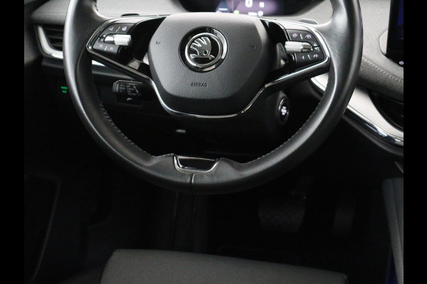Škoda Enyaq iV 60 | SOH 91.5% | Panoramadak | Adaptive cruise | Stuur/stoel verwarming | Half Leder | Carplay | Park assist | Sfeerverlichting | Climate control |