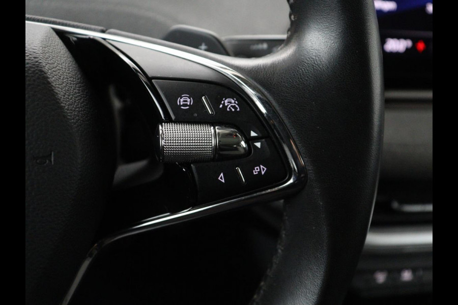 Škoda Enyaq iV 60 | SOH 91.5% | Panoramadak | Adaptive cruise | Stuur/stoel verwarming | Half Leder | Carplay | Park assist | Sfeerverlichting | Climate control |
