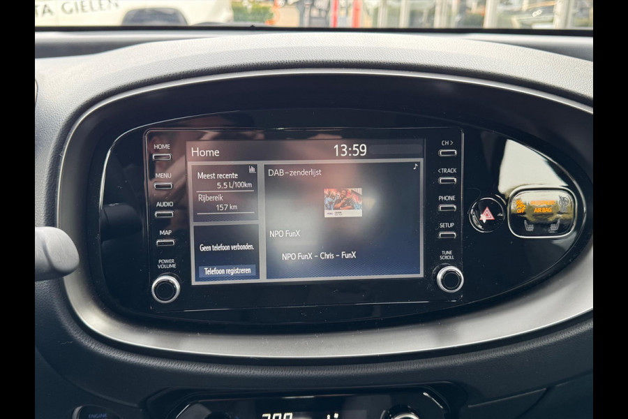 Toyota Aygo X 1.0 VVT-i MT Play Plus | Keyless, Startknop, Stoelverwarming, Climate control, Apple CarPlay/Android Auto