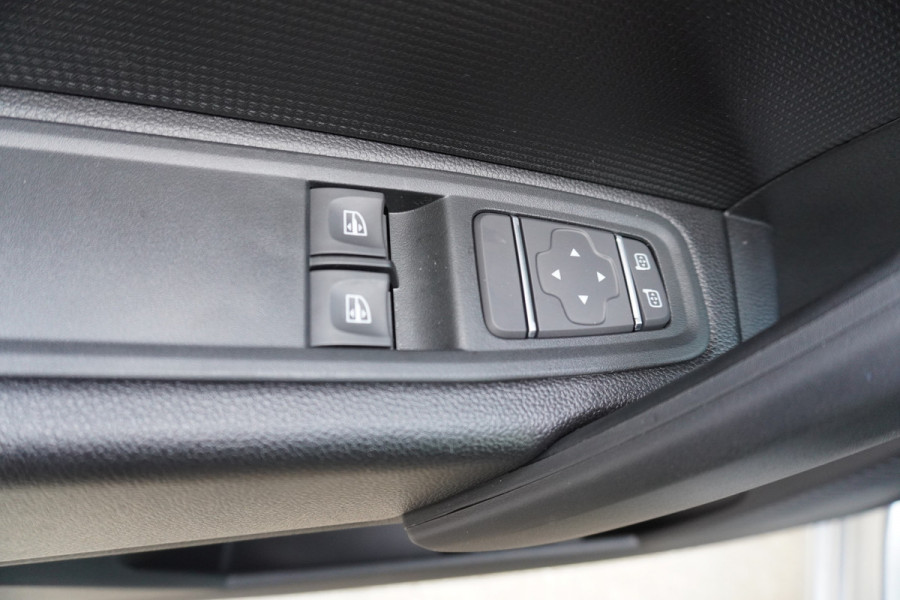 Renault Kangoo E-Tech Advance L2 44 kWh Automaat Opklapbare Dubbelcabine nr.V094 | 120PK | Climate | Navi | Cruise | Schuifdeur L + R