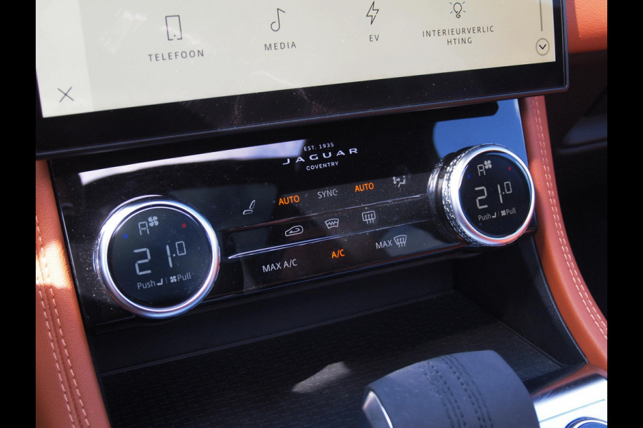 Jaguar F-Pace 2.0 P400e PHEV SE R-Dynamic | Panoramadak | Camera | Meridian | Leer | NL-Auto |