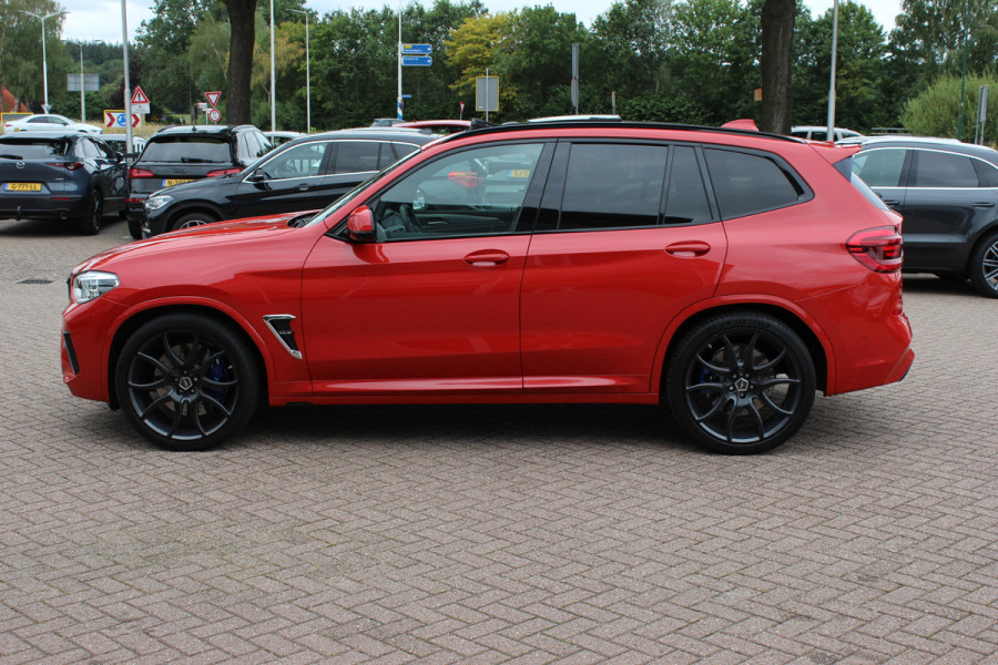 BMW X3 M / Trekhaak / Panoramadak / 360Camera / Head-up / Leder / Harman Kardon / 20'' / Stoelverwarming / Dodehoek / DAB / ACC