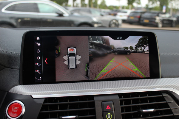 BMW X3 M / Trekhaak / Panoramadak / 360Camera / Head-up / Leder / Harman Kardon / 20'' / Stoelverwarming / Dodehoek / DAB / ACC