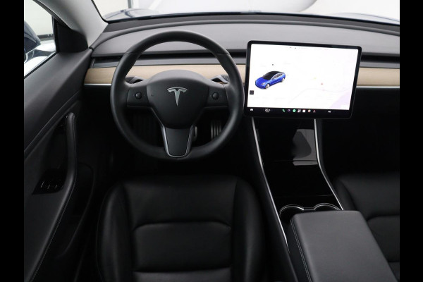Tesla Model 3 Performance AWD 75 kWh | Traffic-Aware Cruise control | Leder | Lichtmetaal 20'' | Achterbank verwarming | Park assist | Climate control