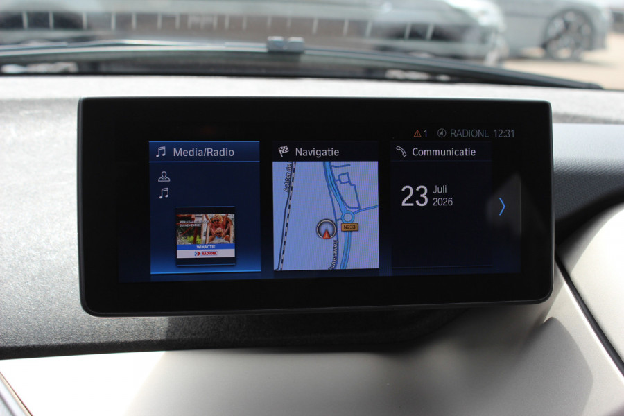 BMW i3 S Executive Edition 120Ah 42 kWh / SoH 89,4% / Camera / CarPlay / 20'' / Stoelverwarming / DAB / ACC / Warmtepomp
