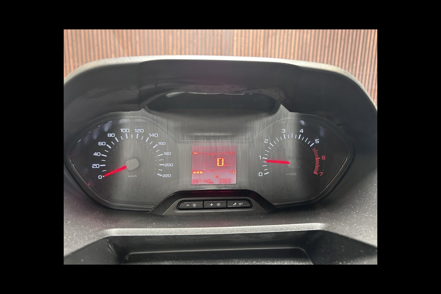 Peugeot Partner 1.5 BlueHDI Premium AIRCO / TREKHAAK