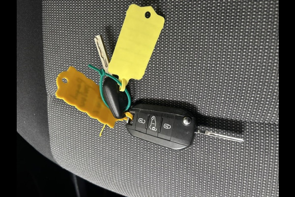 Peugeot Partner 1.5 BlueHDI Premium AIRCO / TREKHAAK