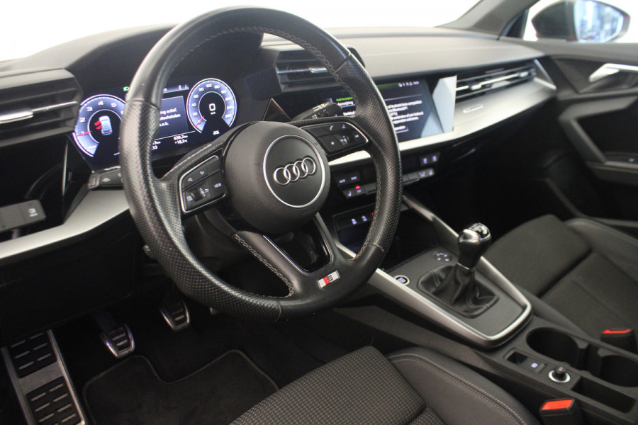 Audi A3 Sportback 30 TFSI edition one |Stoelverw.|ACC|Navi|