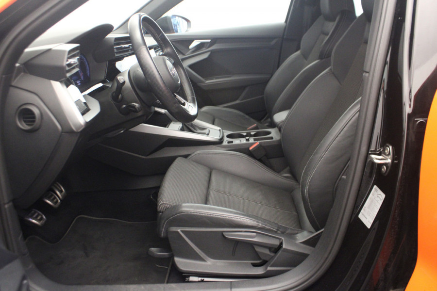 Audi A3 Sportback 30 TFSI edition one |Stoelverw.|ACC|Navi|