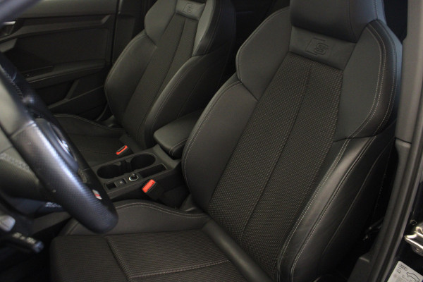 Audi A3 Sportback 30 TFSI edition one |Stoelverw.|ACC|Navi|