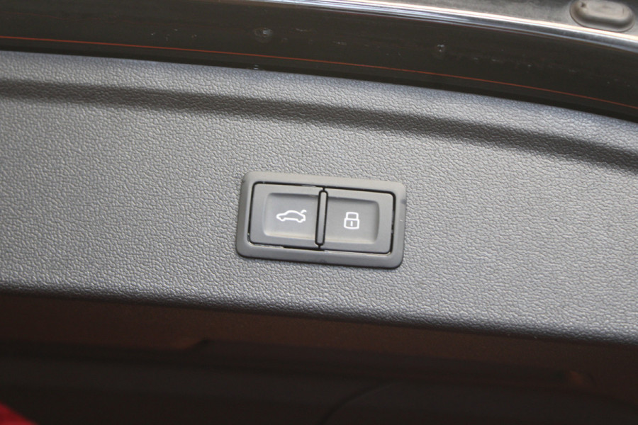Audi A3 Sportback 30 TFSI edition one |Stoelverw.|ACC|Navi|