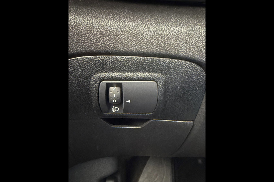Renault Scénic 1.3 TCe Bose - Automaat I Navigatie I Airco I Sport pakket I LED I PDC I 1/2 Leer I Dealer onderhouden