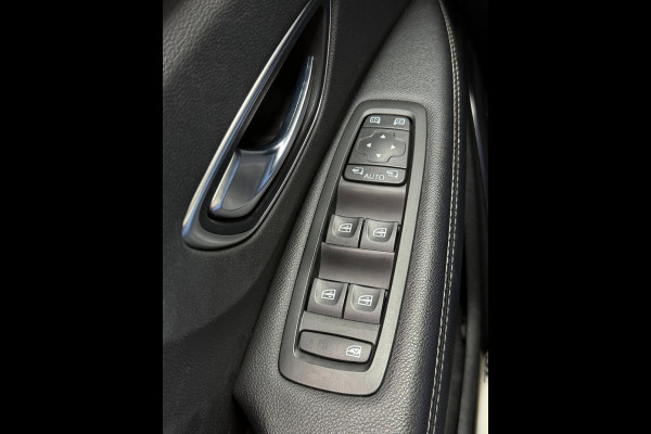 Renault Scénic 1.3 TCe Bose - Automaat I Navigatie I Airco I Sport pakket I LED I PDC I 1/2 Leer I Dealer onderhouden