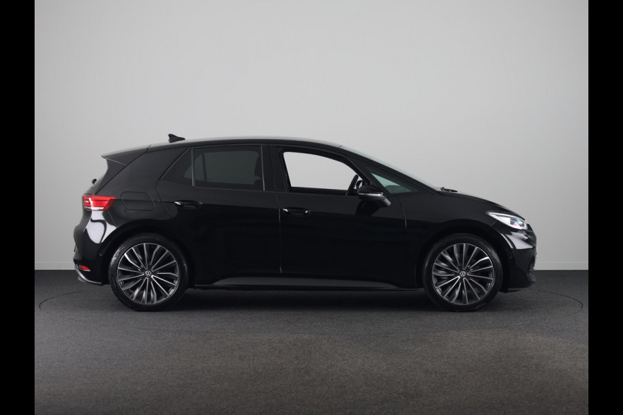 Volkswagen ID.3 Pro Limited Edition 59 kWh 230PK | Navigatie | Camera | 20 Inch