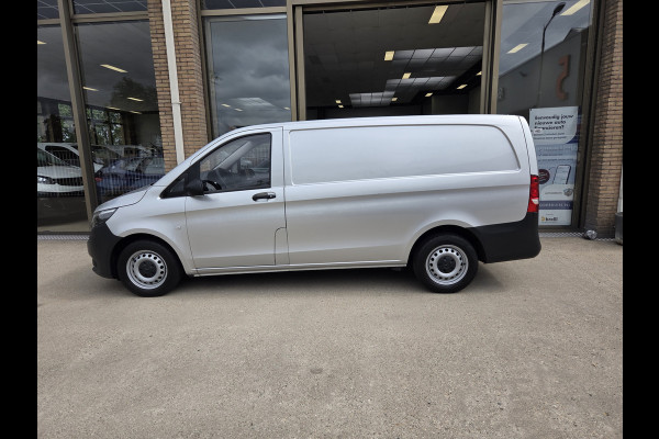 Mercedes-Benz Vito 110 CDI Lang Werkplaats inrichting Achteruitrijcamera Verwarmdevoorstoel