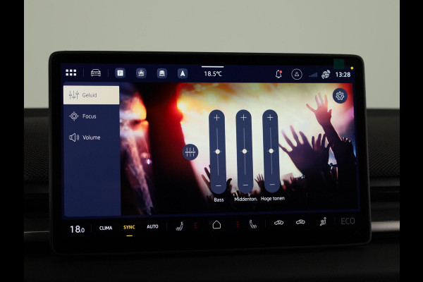 Volkswagen ID.3 Life 50 kWh accu 125 kW / 170 PK Hatchback Elektri Achteruitrijcamera | Carplay