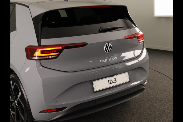 Volkswagen ID.3 Life 50 kWh accu 125 kW / 170 PK Hatchback Elektri Achteruitrijcamera | Carplay