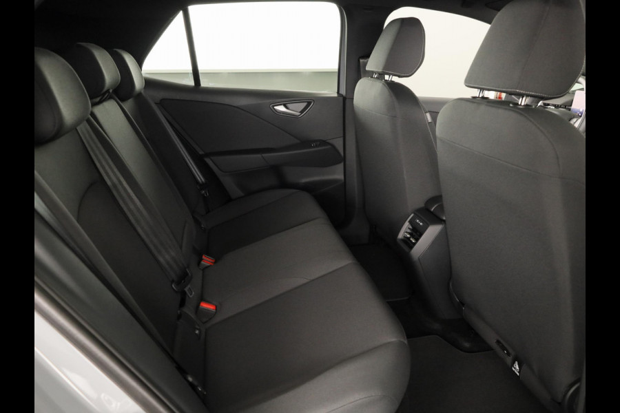 Volkswagen ID.3 Life 50 kWh accu 125 kW / 170 PK Hatchback Elektri Achteruitrijcamera | Carplay