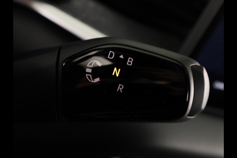 Volkswagen ID.3 Life 50 kWh accu 125 kW / 170 PK Hatchback Elektri Achteruitrijcamera | Carplay