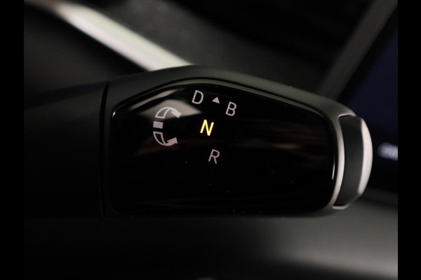 Volkswagen ID.3 Life 50 kWh accu 125 kW / 170 PK Hatchback Elektri Achteruitrijcamera | Carplay