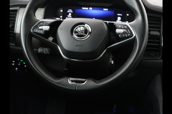 Škoda Kodiaq 1.5 TSI Business Edition Plus | Panoramadak | Memory | Half Leder | Adaptive cruise | Stoelverwarming | Park assist | Camera | Carplay | Sfeerverlichting
