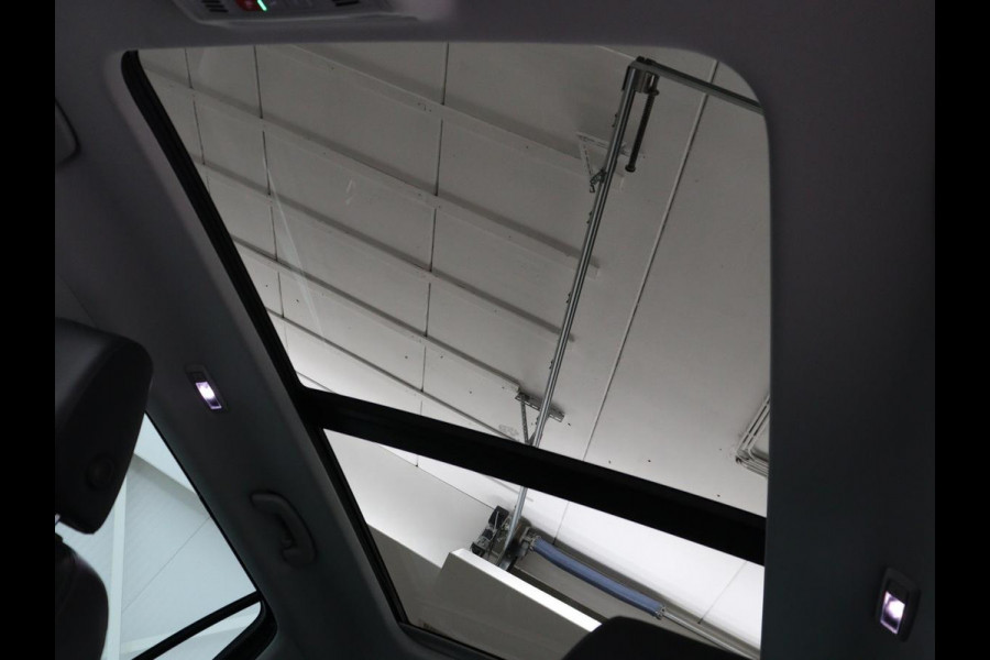 Škoda Kodiaq 1.5 TSI Business Edition Plus | Panoramadak | Memory | Half Leder | Adaptive cruise | Stoelverwarming | Park assist | Camera | Carplay | Sfeerverlichting