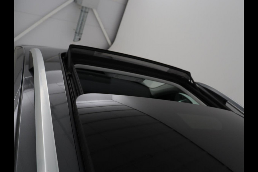 Škoda Kodiaq 1.5 TSI Business Edition Plus | Panoramadak | Memory | Half Leder | Adaptive cruise | Stoelverwarming | Park assist | Camera | Carplay | Sfeerverlichting