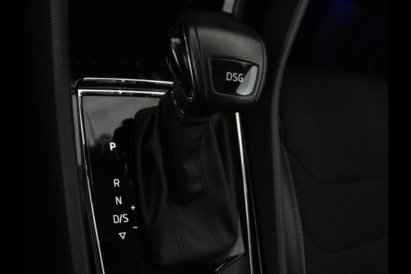 Škoda Kodiaq 1.5 TSI Business Edition Plus | Panoramadak | Memory | Half Leder | Adaptive cruise | Stoelverwarming | Park assist | Camera | Carplay | Sfeerverlichting