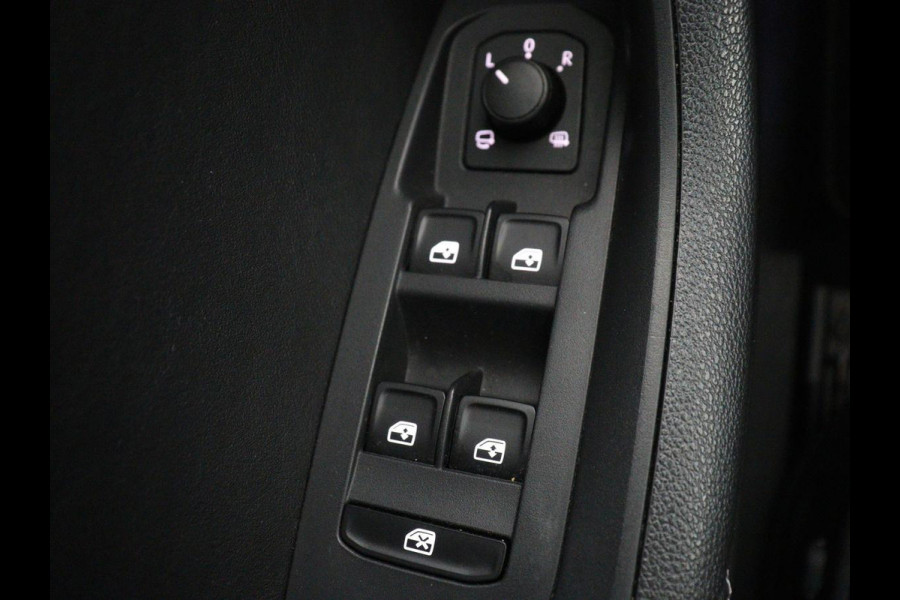 Škoda Kodiaq 1.5 TSI Business Edition Plus | Panoramadak | Memory | Half Leder | Adaptive cruise | Stoelverwarming | Park assist | Camera | Carplay | Sfeerverlichting