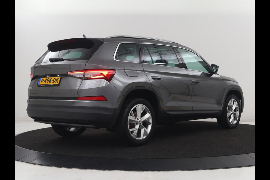 Škoda Kodiaq 1.5 TSI Business Edition Plus | Panoramadak | Memory | Half Leder | Adaptive cruise | Stoelverwarming | Park assist | Camera | Carplay | Sfeerverlichting