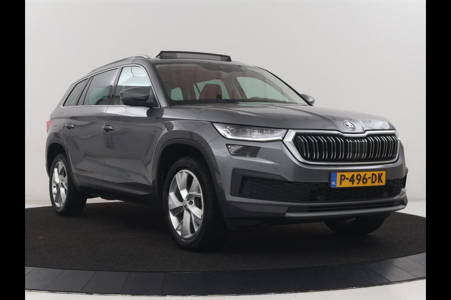Škoda Kodiaq 1.5 TSI Business Edition Plus | Panoramadak | Memory | Half Leder | Adaptive cruise | Stoelverwarming | Park assist | Camera | Carplay | Sfeerverlichting