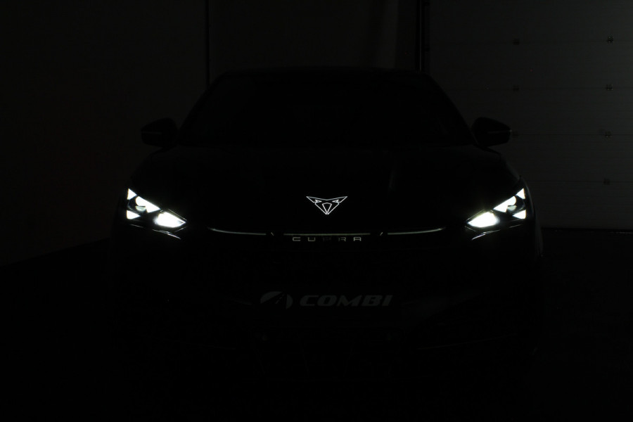 CUPRA Tavascan VZ Adrenaline 82 kWh > 340pk/Veel opties!/Sennheiser/Winterpakket/Urano Gray