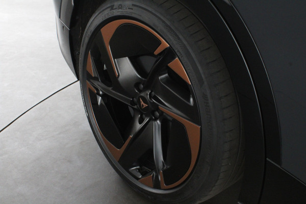 CUPRA Tavascan VZ Adrenaline 82 kWh > 340pk/Veel opties!/Sennheiser/Winterpakket/Urano Gray