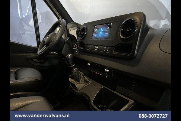 Mercedes-Benz Sprinter 315 CDI 150pk L2H2 Euro6 Airco | Camera | Apple Carplay | Cruisecontrol | Chauffeursstoel | Leder Android Auto, Parkeersensoren, Bijrijdersbank