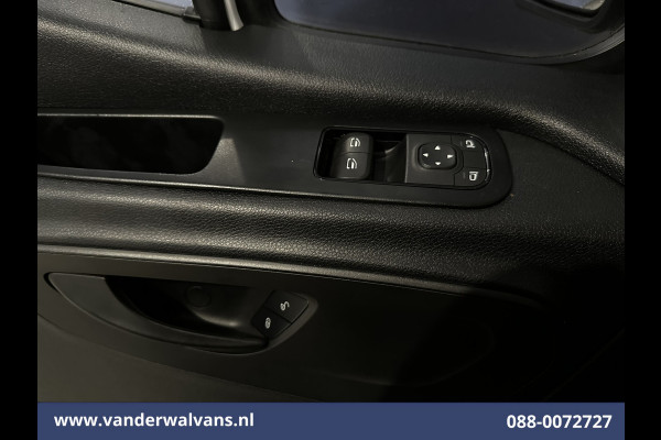 Mercedes-Benz Sprinter 315 CDI 150pk L2H2 Euro6 Airco | Camera | Apple Carplay | Cruisecontrol | Chauffeursstoel | Leder Android Auto, Parkeersensoren, Bijrijdersbank