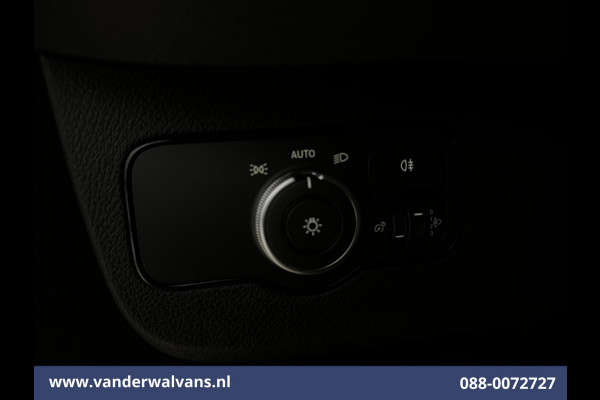 Mercedes-Benz Sprinter 315 CDI 150pk L2H2 Euro6 Airco | Camera | Apple Carplay | Cruisecontrol | Chauffeursstoel | Leder Android Auto, Parkeersensoren, Bijrijdersbank