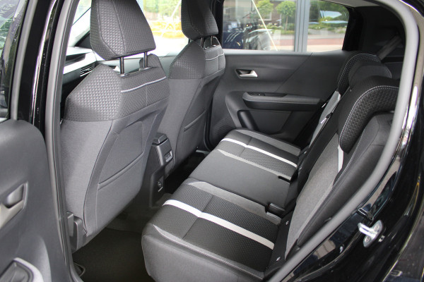 Opel Frontera 1.2 Turbo Hybrid Ultimate 7p. | Keyless Entry & Start | Winterpack | BLIS | Achteruitrijcamera