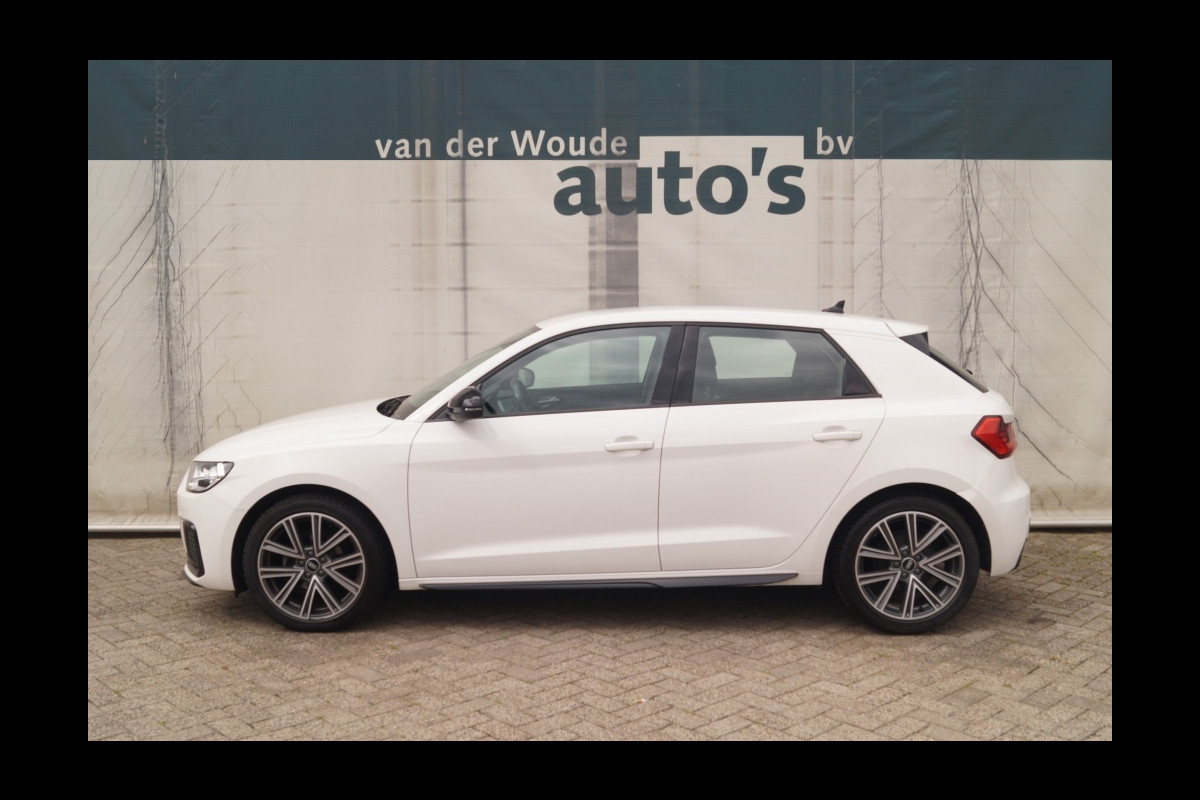Audi A1 Sportback 25 TFSI 95pk Epic Edition -AIRCO-CARPLAY-DIGI-DAB-