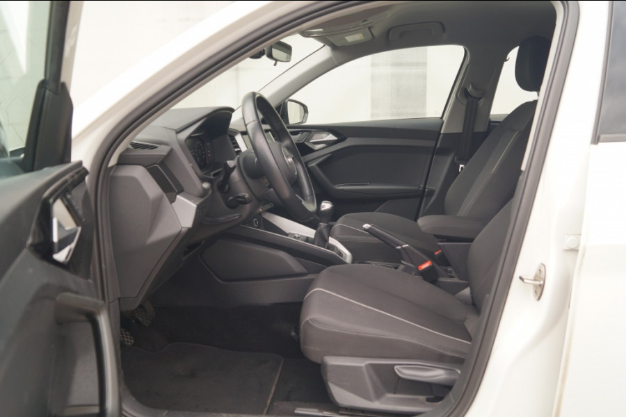 Audi A1 Sportback 25 TFSI 95pk Epic Edition -AIRCO-CARPLAY-DIGI-DAB-