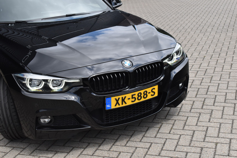 BMW 3 Serie Touring 320i M Sport Shadow | Virtual Cockpit | Achteruitrijcamera | Groot Navi | HiFi |