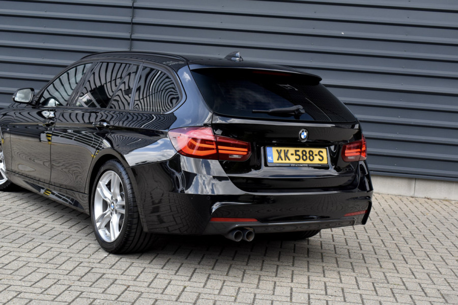 BMW 3 Serie Touring 320i M Sport Shadow | Virtual Cockpit | Achteruitrijcamera | Groot Navi | HiFi |