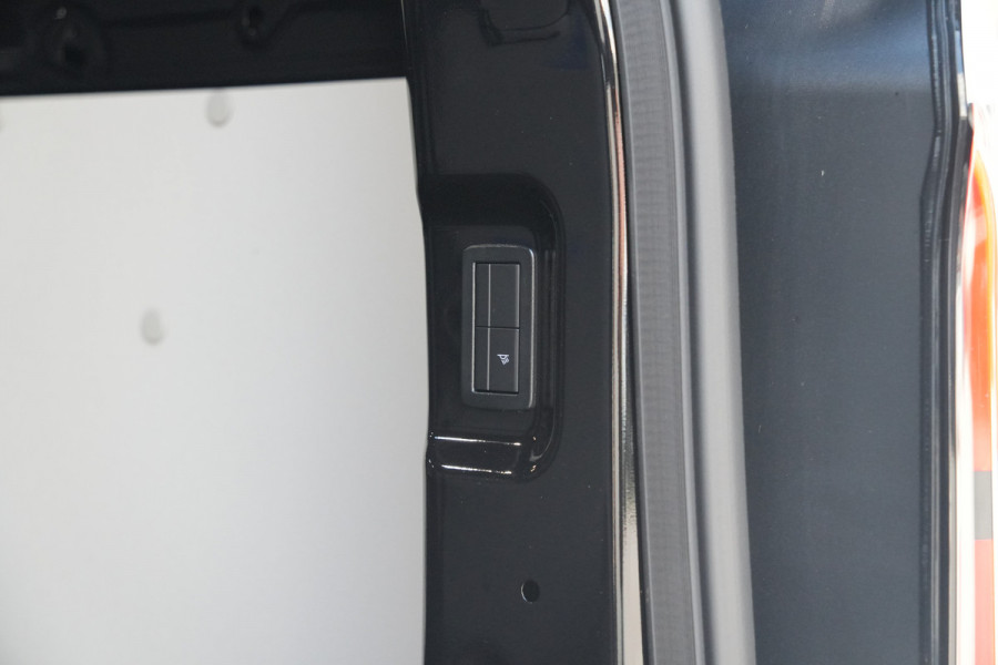 Ford E-Transit Custom 340 L2H1 Sport 71 kWh 218pk - ACC - B&O - Navi - Stoel/Stuurverwarming - 360 Camera - Blindspot - Rijklaar