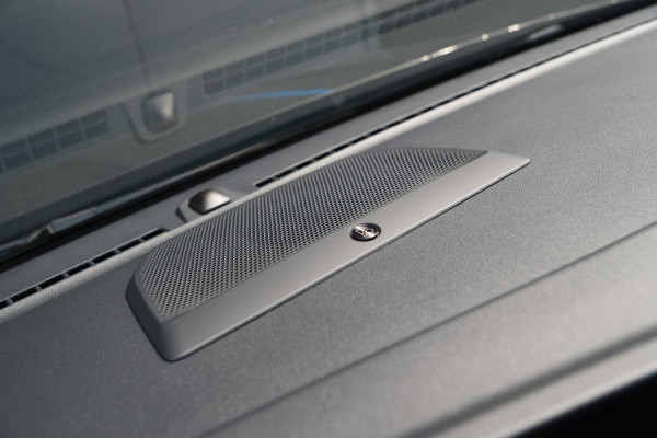 Ford E-Transit Custom 340 L2H1 Sport 71 kWh 218pk - ACC - B&O - Navi - Stoel/Stuurverwarming - 360 Camera - Blindspot - Rijklaar